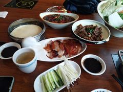 -龙聚德北京烤鸭(沙坪坝华宇A馆店)