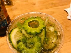 冰镇苦瓜青柠檬-炖物24章·顺时轻养茶(黄龙店)