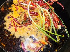 红锅-周幺妹重庆老火锅(银泰城总店)