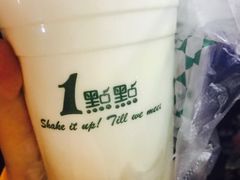 红茶玛奇朵-1点点(银座和谐广场店)