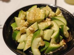 刀拍黄瓜-一棠龙虾•王牌虾球(恒隆广场店)