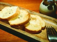 餐前面包-鹿萤季·营地小馆(皇后公园店)