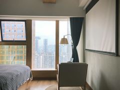 -闲隅江景艺术酒店(解放碑洪崖洞总店)
