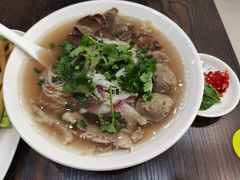 火车头-PHO·5越南牛肉粉(建新路店)