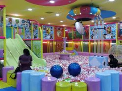 -宝贝渡口儿童游乐园(华南安盛店)