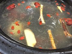 -濠轩阁特色生蚝火锅(水湾路店)
