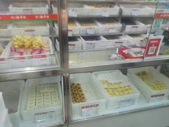 面包甜点陈列柜-北京稻香村(白纸坊店)