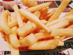 -The Habit Burger Grill 哈比特汉堡(复兴soho店)