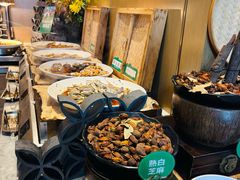 -亚马逊蒸汽活海鲜自助(LCM置汇旭辉广场店)
