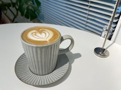 -露露家咖啡店