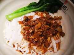 -湘人龙记老长沙米粉(鸟巢店)