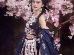 -贺加贝化妆美甲培训学校