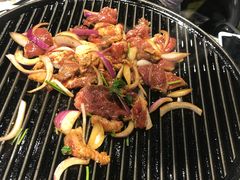 牛三样-燚店·铁板鱼蛙·烤肉·烤串(北新桥店)