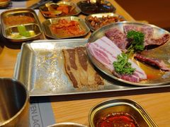 -闻老头·菊花炭烤肉(D11店)