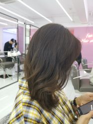 -SWANK SALON