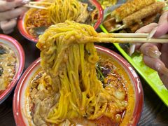 -嘎嘎香·大茶缸麻辣烫