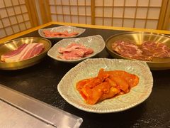 -臻牛烤肉