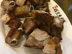 -老鼎万春卤菜(鹭湖宫8区店)