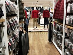 -优衣库(唐山爱琴海购物公园店)