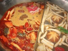 -湊湊火锅·茶憩(打浦桥日月光店)