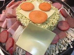 -炙韩料理·部队锅专门店