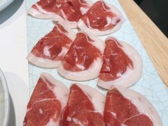 -猪啊牛呀羊啊铜盘烤肉(正大广场店)