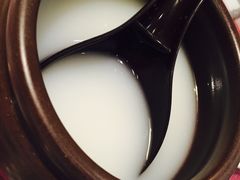 -益百岁牛尾汤(香山路店)
