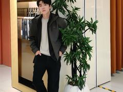 -王府井百货熙地港店