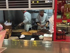 -闫家驴肉老店(华电一校店)