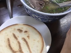 -崇德楼水盆牛羊肉泡馍馆(文艺路店)