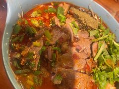 冒嫩猪肝-爆炸头阿姨小四川正宗川味小吃(无任何分店)