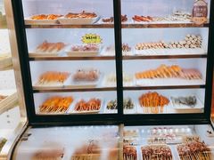 -哈尔滨小酒馆·鲜肉现穿自助烧烤(康新花园店)