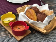 面包篮-小莫餐厅And More Restaurant西餐(北京展览馆店)