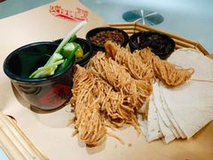 故乡风情-丁里羊肉小镇(天鹅湖总店)