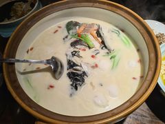 千岛湖淳牌鱼头白汤-鱼食饭稻·苏浙土菜17年老馆子(平江路店)