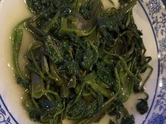 -临界音乐酒馆·小龙虾·江湖菜(华熙LIVE·鱼洞店)
