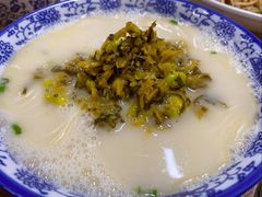 -雪琴面馆富安特色鱼汤面(城中花园店)