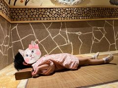 -碧中海汤泉汗蒸酒店