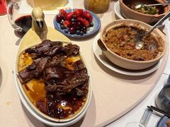 -八府香鸭·啫啫煲(华山路店)