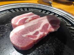 -唯成•韩国炭火烤肉 유성고기