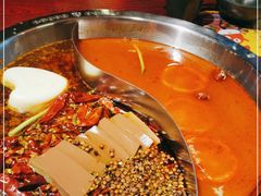 -谭鸭血老火锅(远大购物广场店)