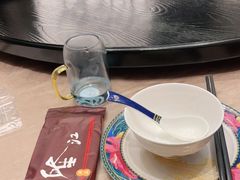 -隆江大酒店(雯婕商务楼店)