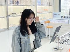 -潘多拉眼镜·蔡司依视路明月(潘家园店)