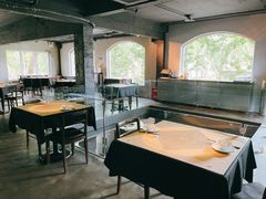 -穹六人间 people 6(岳阳路店)