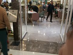 -丽莎沙拉轻食餐厅(国贸店)