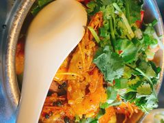 -大头虾越式风味餐厅(光明广场店)