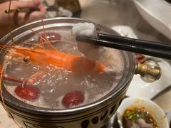 -雍和会海鲜姿造自助(湖东路店)