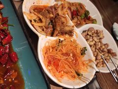 -喝丢一只鞋辣炒海鲜小烧烤(三八广场店)
