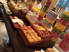 -怡聚轩全日制自助餐厅(大中华喜来登酒店)