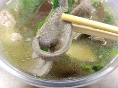 -三身人金新肠粉(丹霞店)